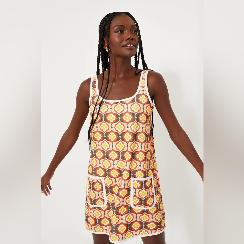 NWT Sold Out Tuckernuck Honeycomb Bloom Mini Terry Cloth Coverup, L